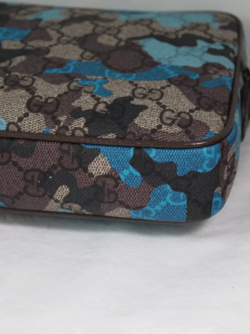 NWT Gucci GG Camouflage Marbled Monogram Crossbody Shoulder Bag Wristlet 839155